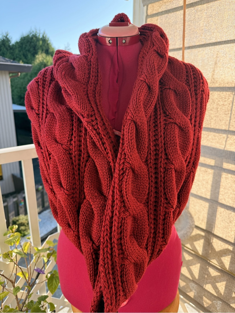 Officially Sponsored Outlander Rhenish Cowl and Hand Warmers by Abbyshot - Picture 3 of 12